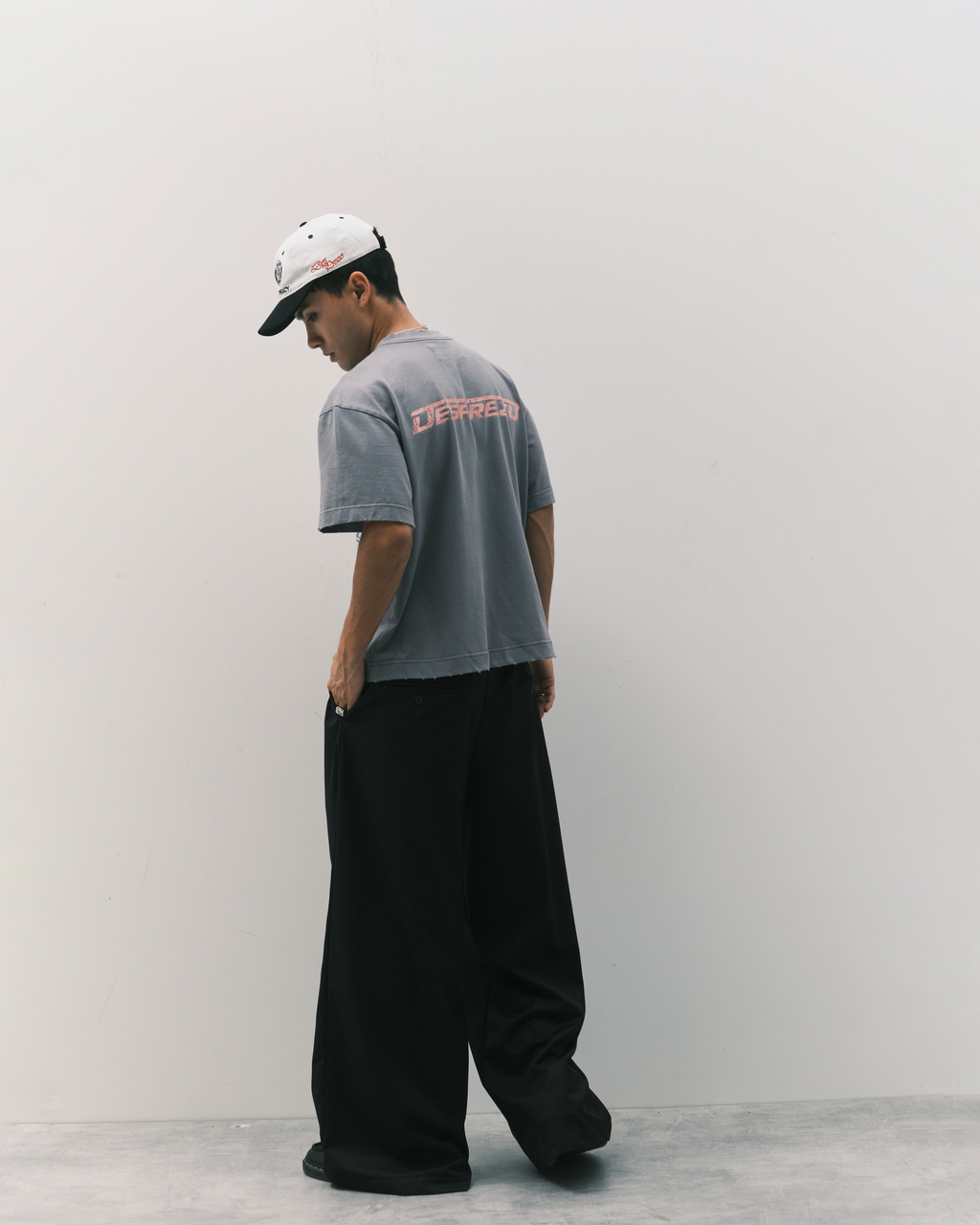 VIRTUAL LIFE VINTAGE TEE