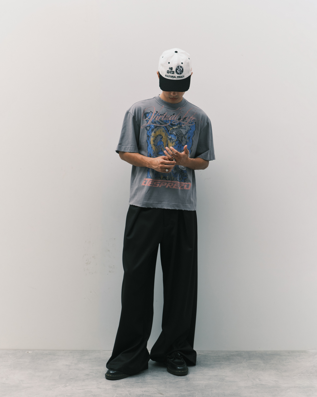 VIRTUAL LIFE VINTAGE TEE