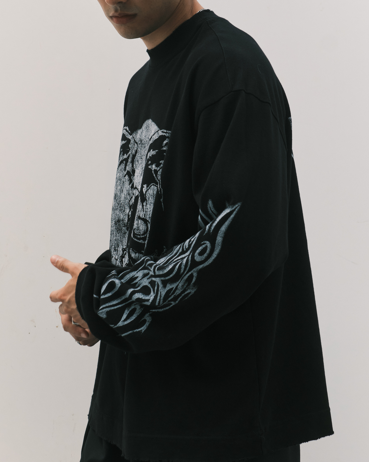 HATE MACHINE LONGSLEEVE