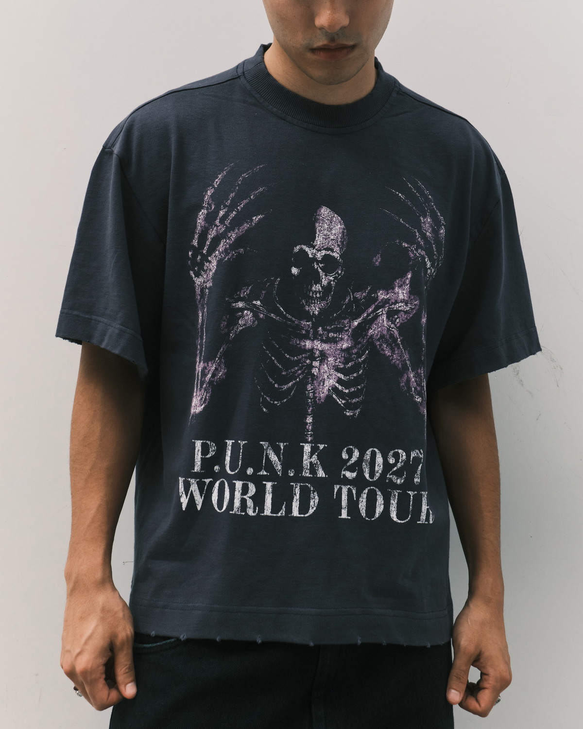 P.U.N.K WORLD TOUR VINTAGE TEE