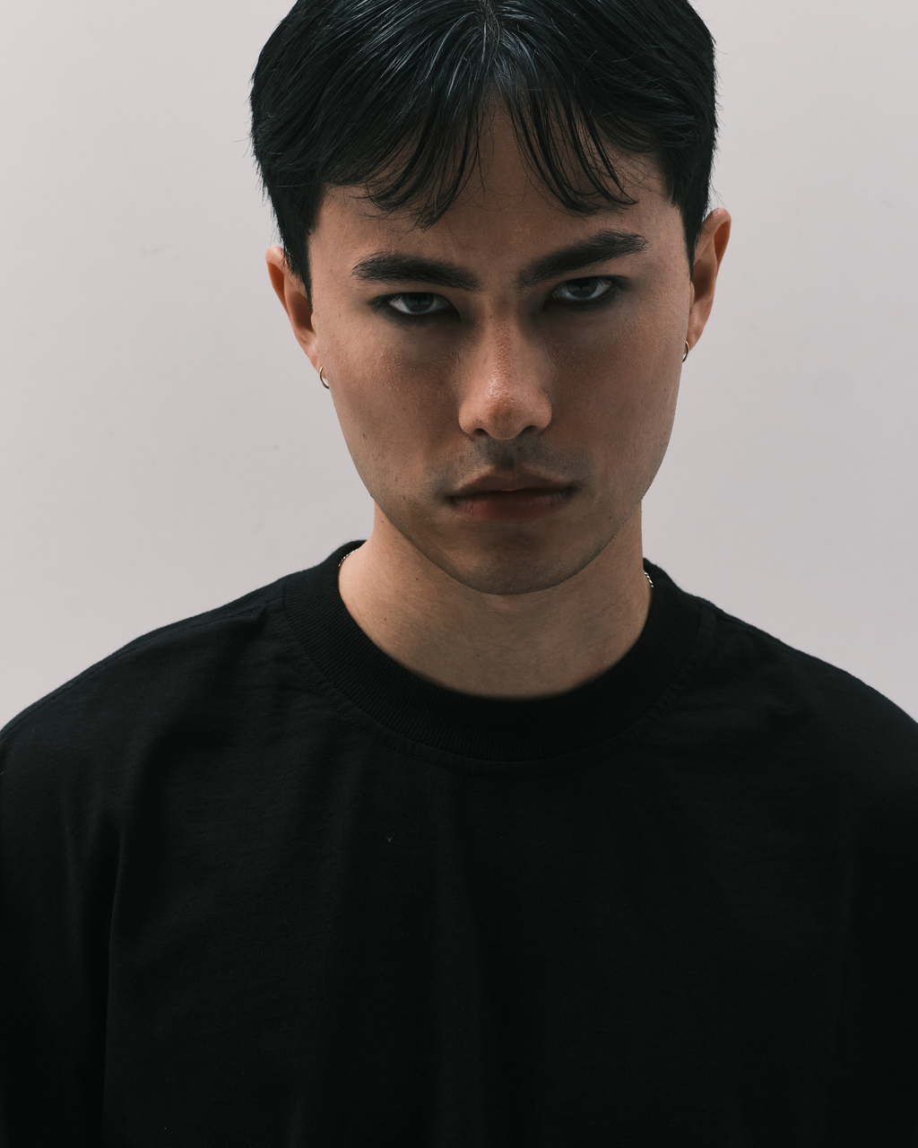 "02" DESPREZO TEE