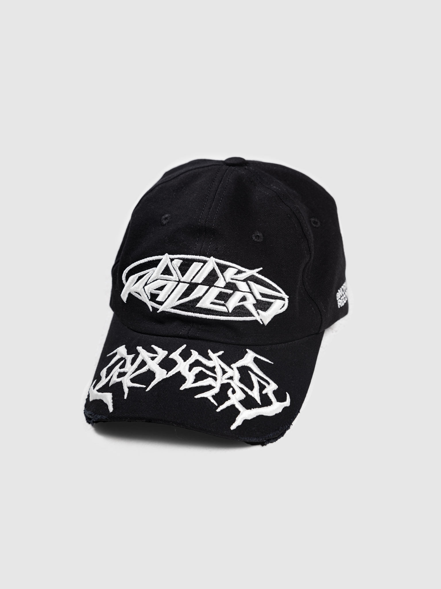 Black 6 panel cap with embroidered | Boné preto 6 panel com bordado gráfico Punk Ravers — Des Prezo Studio