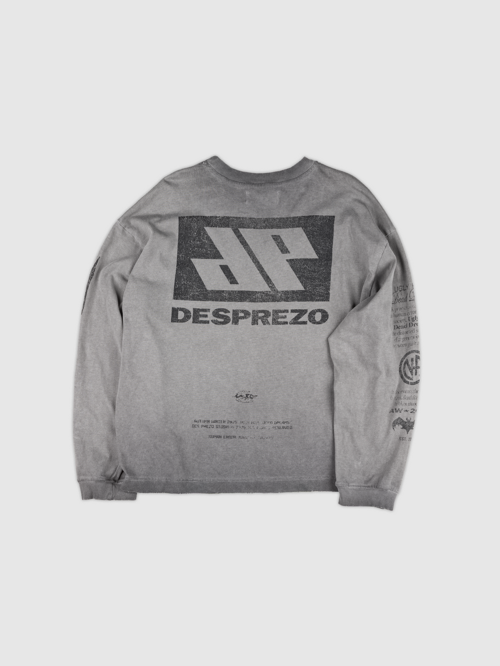 Ugly Kids. Dead Dreams. Longsleeve — Stone-washed pigment dyed long sleeve t-shirt | Camiseta manga longa com lavagem stone wash e pigmentação desgastada com gráficos — Des Prezo Studio