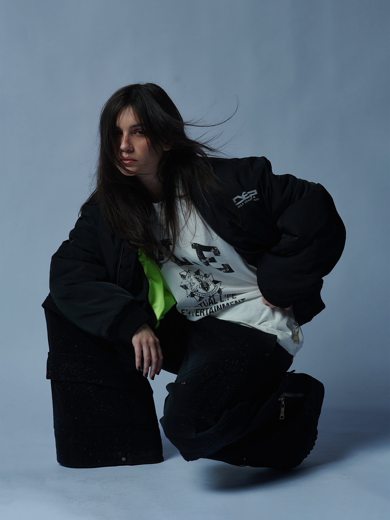 DES.P SEKURIT LAB BOMBER