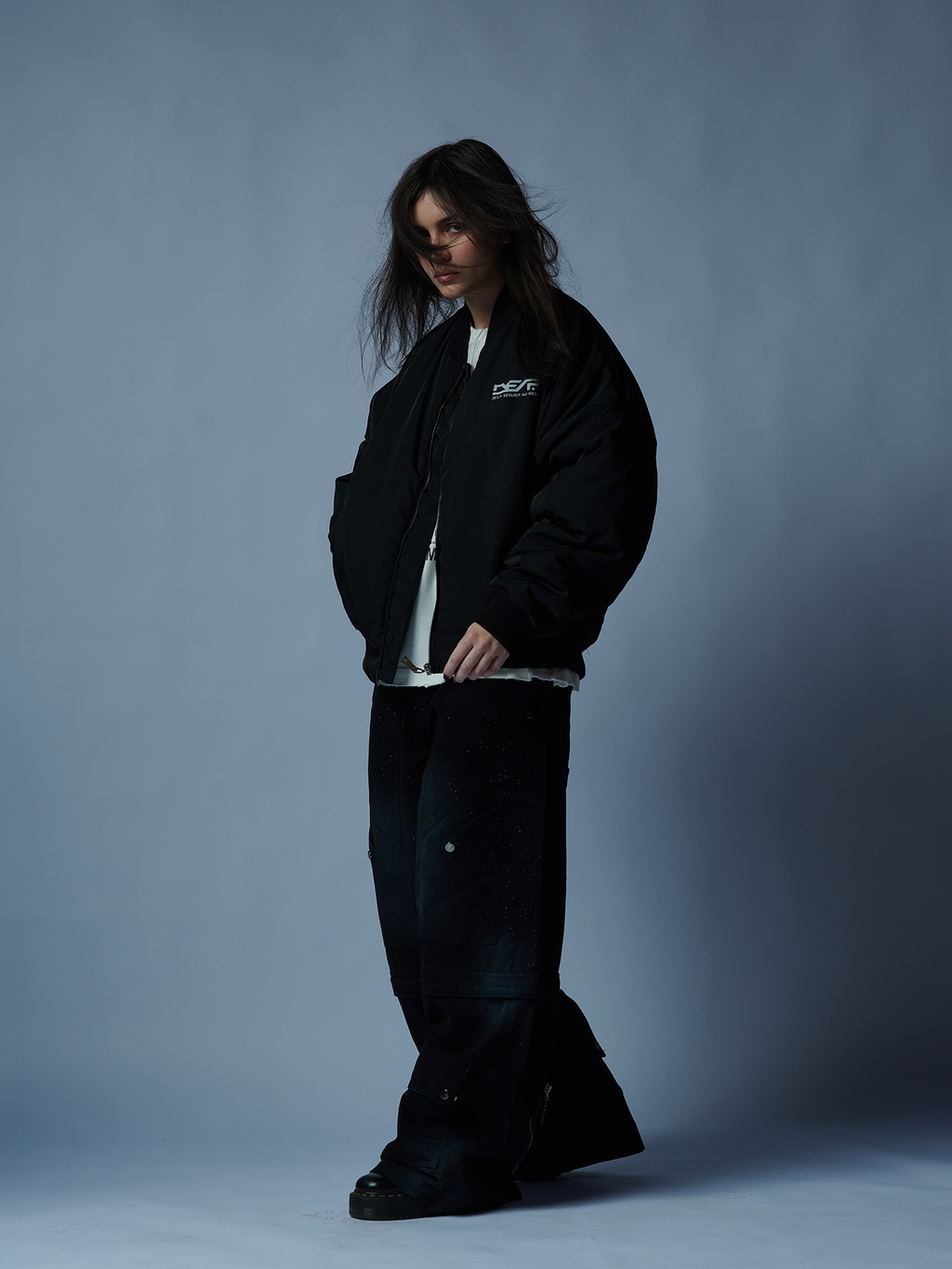 DES.P SEKURIT LAB BOMBER