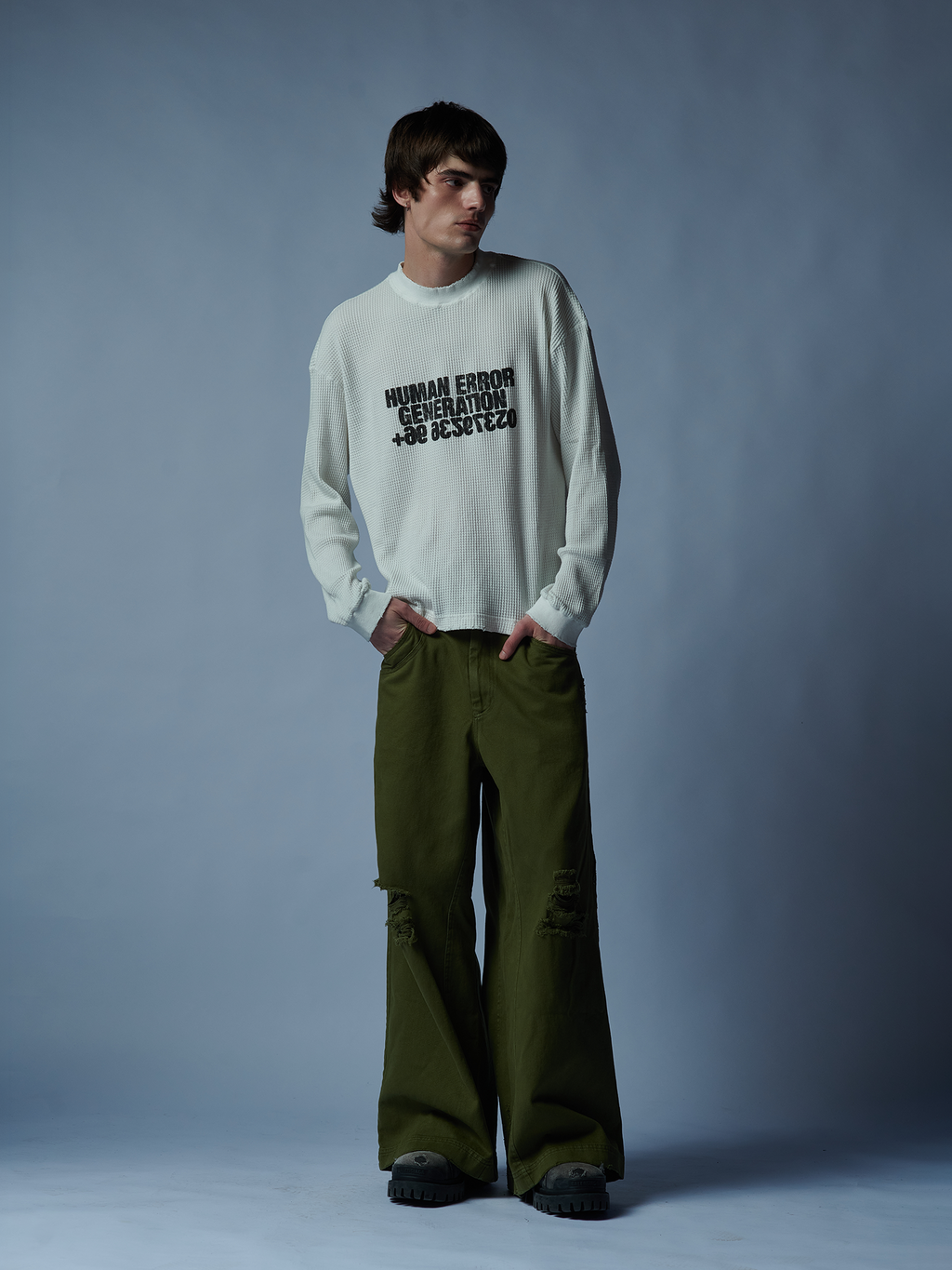 WORN OUT MOSS PANTS