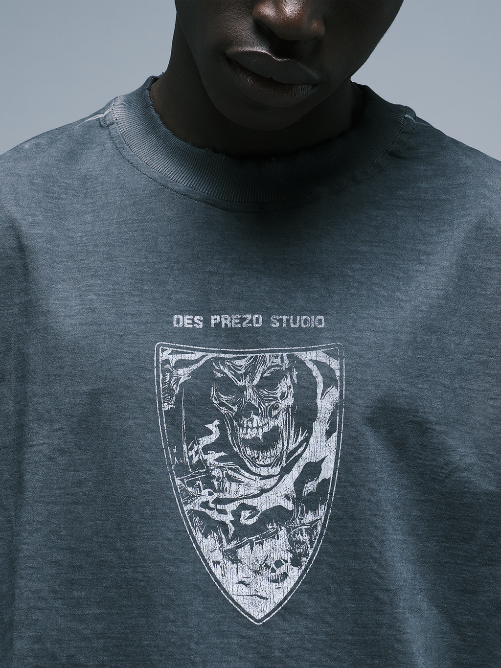 STUCK IN YOUR DREAMS TEE