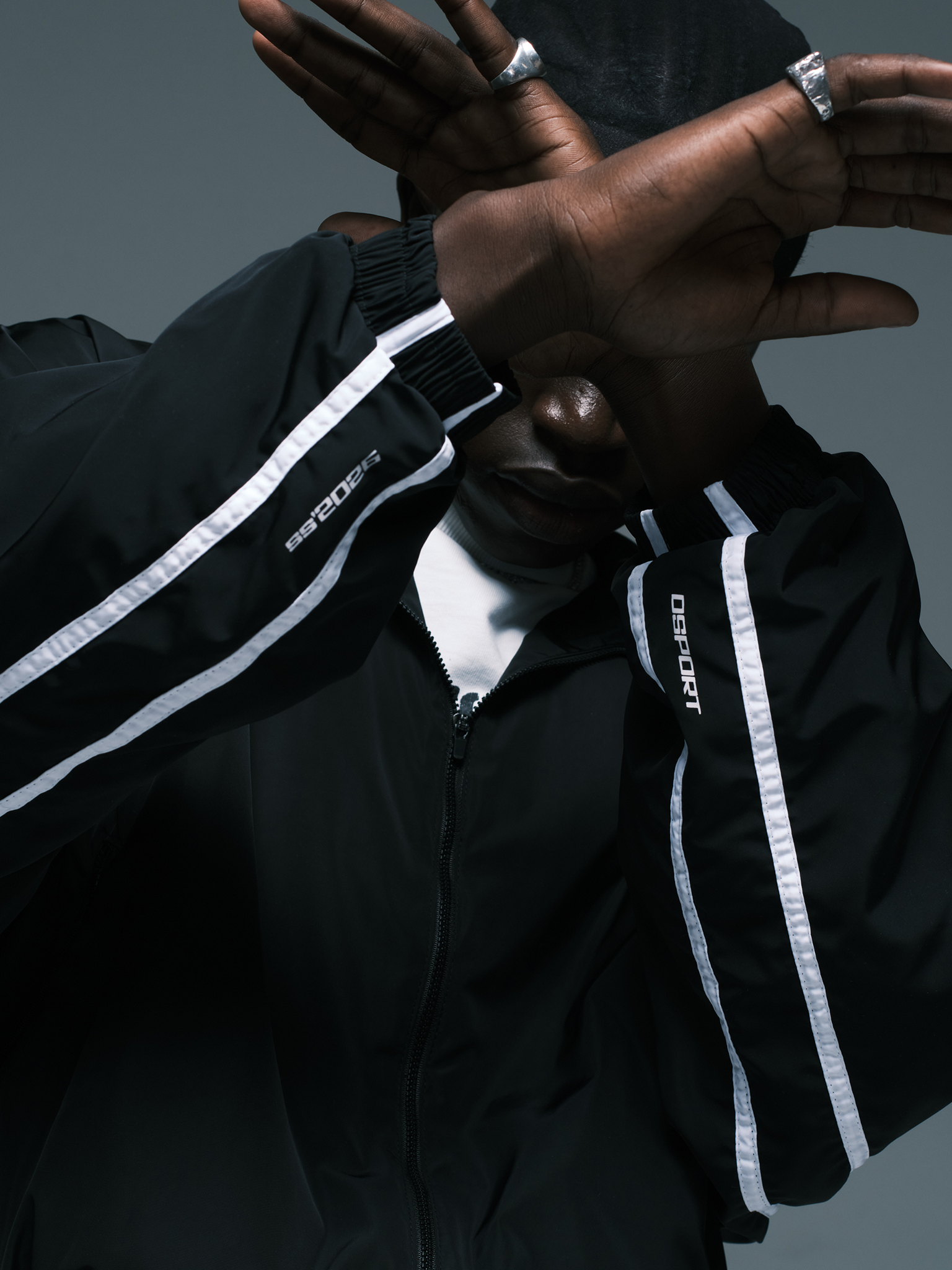 DSPORT Jacket — Black windbreaker sport jacket |  Jaqueta esportiva corta-vento preta — Des Prezo Studio