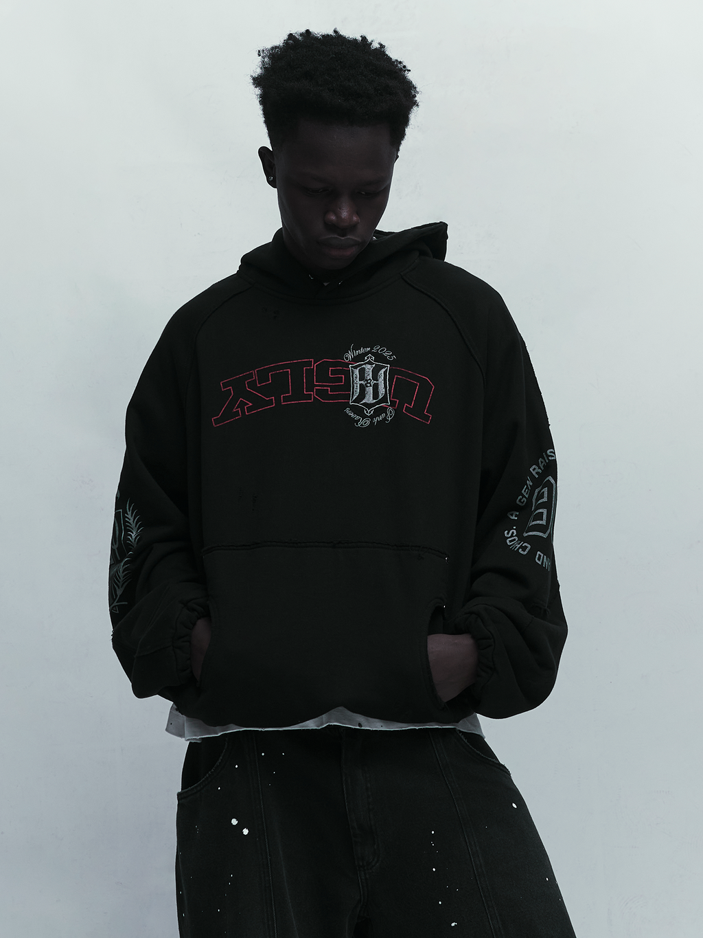 Ugly Academy Hoodie — Black hoodie with front graphic and sleeve prints | Moletom preto com gráfico frontal e estampas nas mangas — Des Prezo Studio