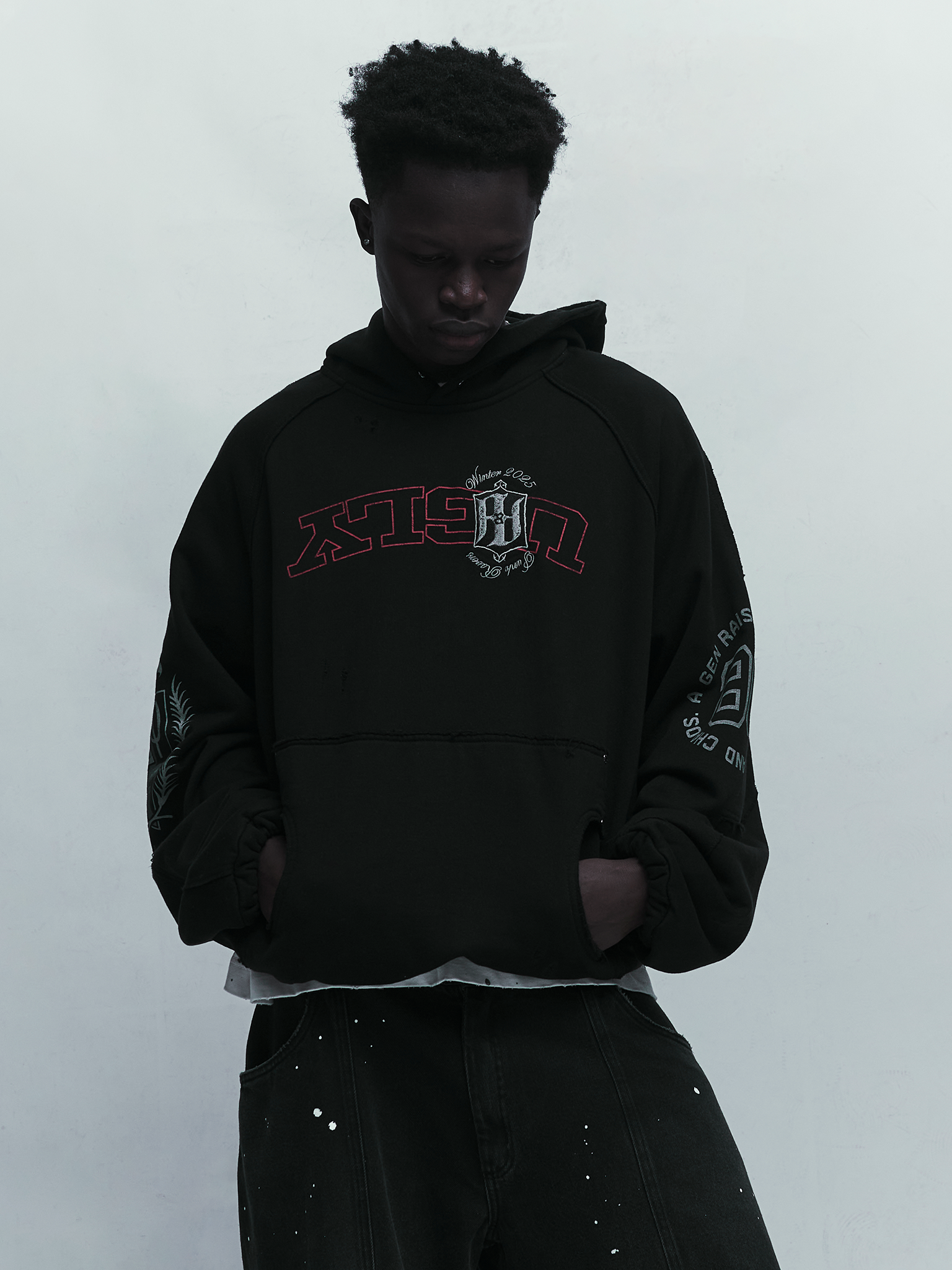 Ugly Academy Hoodie — Black hoodie with front graphic and sleeve prints | Moletom preto com gráfico frontal e estampas nas mangas — Des Prezo Studio