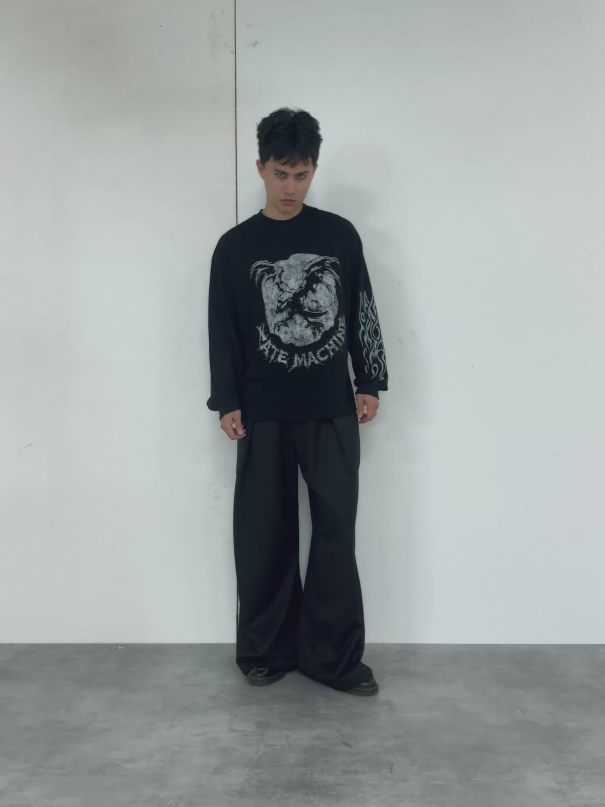 HATE MACHINE LONGSLEEVE